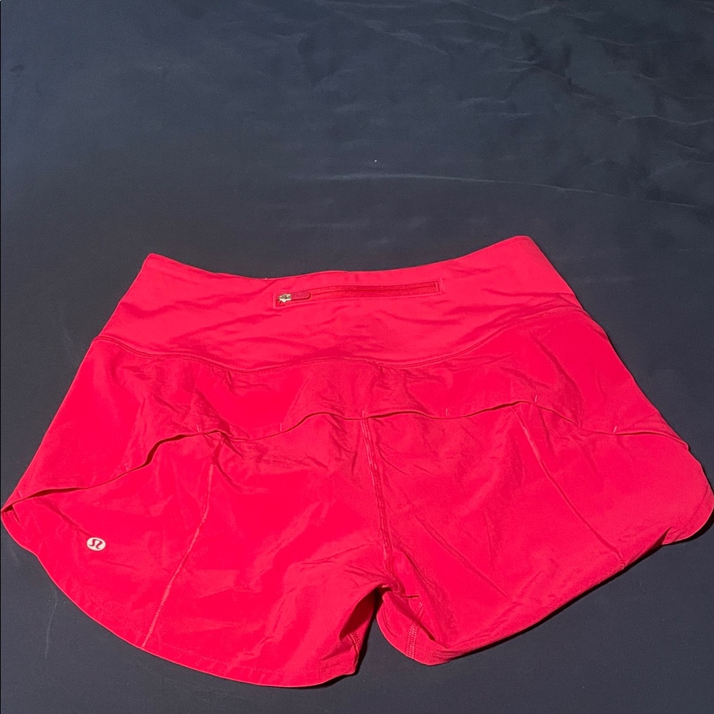 lululemon athletica hotty hot shorts